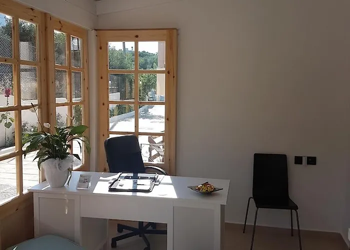 Sirocco Szálloda Herszonisszosz