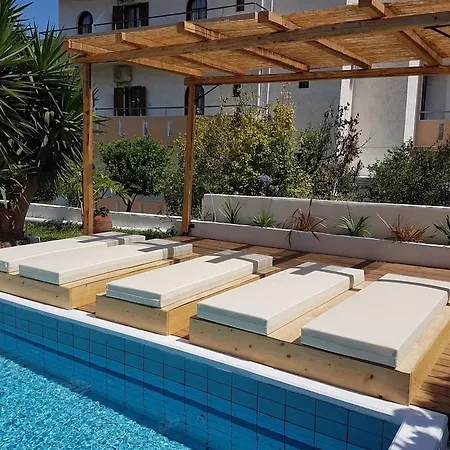 호텔 Sirocco 헐소니소스